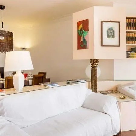 Hotel Near River Lisbon